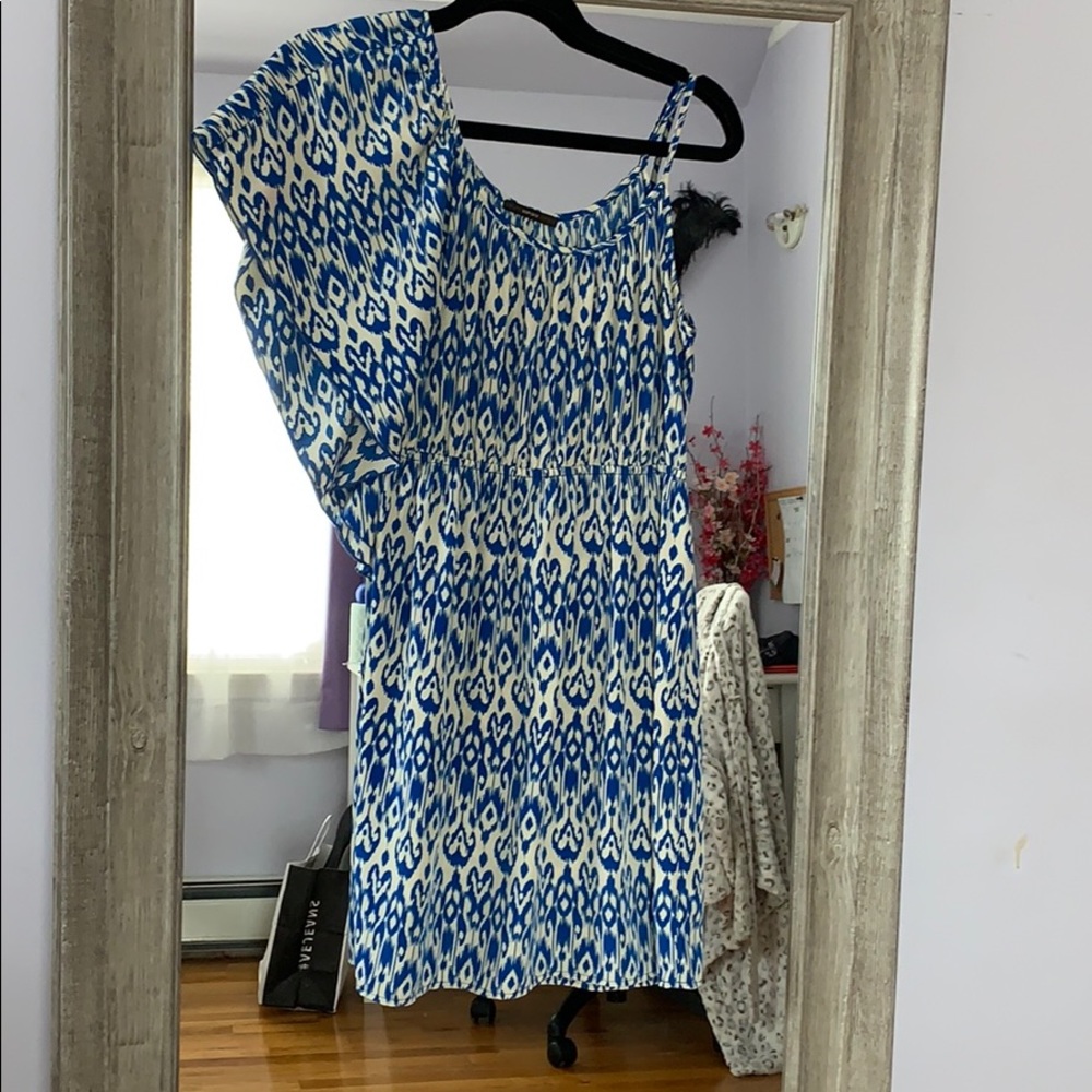 Soprano Dress